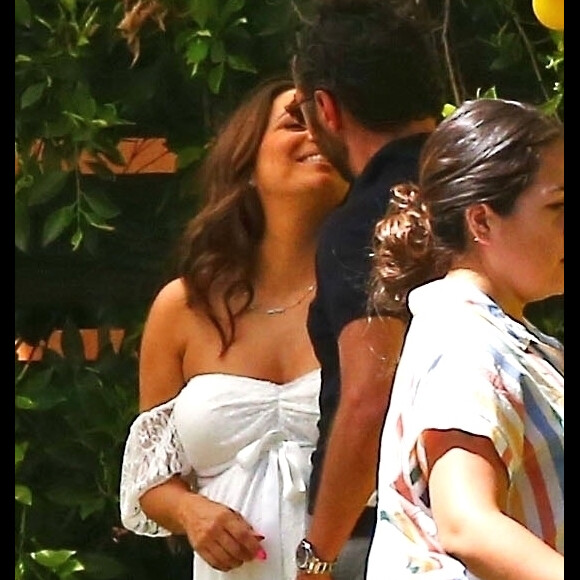 Eva Longoria, enceinte, avec son mari José Baston lors de sa baby shower à The Lombardi House à Los Angeles, le 5 mai 2018