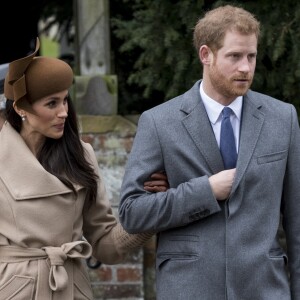 Le prince Harry et sa fiancée Meghan Markle - La famille royale d'Angleterre arrive à la messe de Noël à l'église Sainte-Marie-Madeleine à Sandringham, le 25 décembre 2017.