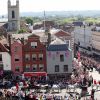 Le prince Harry et Meghan Markle, duc et duchesse de Sussex, ont effectué une procession dans le landau Ascot après leur mariage en la chapelle St George à Windsor le 19 mai 2018, à la rencontre du public dans toute la ville de Windsor et le long du Long Walk.