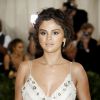 Selena Gomez Met Gala (Met Ball, Costume Institute Benefit) 2018 célébrant l'ouverture de l'exposition Heavenly Bodies: Fashion and the Catholic Imagination, au Metropolitan Museum of Art à New York, le 7 mai 2018. © Charles Guerin / BestimageUSA