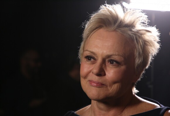 Exclusif - Muriel Robin - Backstage - 12e cérémonie des Globes de Cristal au Lido à Paris, le 12 février 2018. © Rachid Bellak / Pool / Bestimage