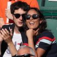 Leïla Kaddour et son compagnon Pierre Guénard (Radio Elvis) dans les tribunes des internationaux de Roland-Garros, à Paris, le 30 mai 2018. © Cyril Moreau - Dominique Jacovides/Bestimage