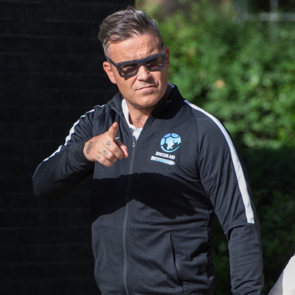 Robbie Williams et sa femme - Réception au 10 Downing Street, pour parler du match caritatif Soccer Aid for Unicef, à Londres, le 6 juin 2018.