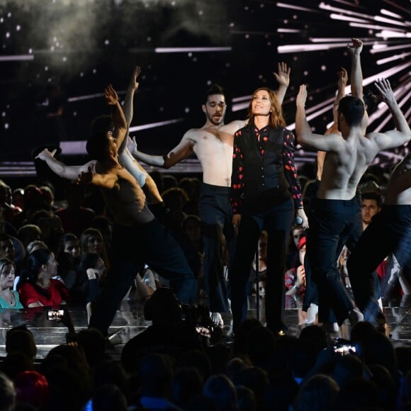 Exclusif - Zazie - Enregistrement de l'émission "La chanson de l'année" dans les arènes de Nîmes, diffusée en direct sur TF1 le 8 juin © Bruno Bebert / Bestimage