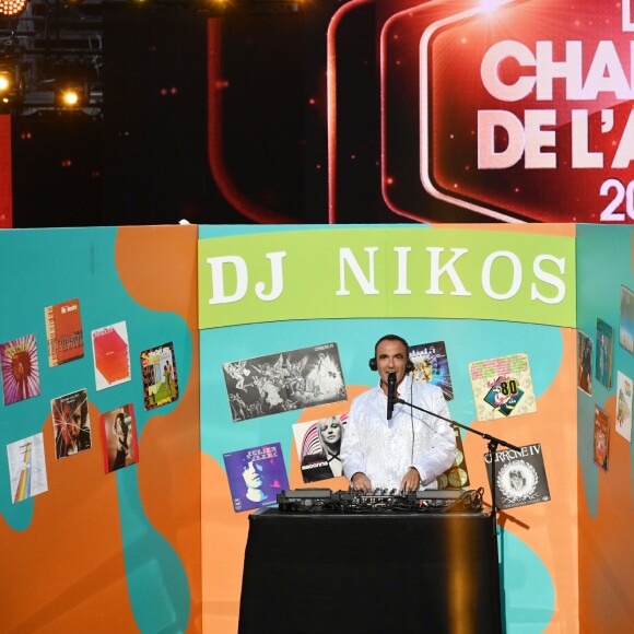 Exclusif - Nikos Aliagas - Enregistrement de l'émission "La chanson de l'année" dans les arènes de Nîmes, diffusée en direct sur TF1 le 8 juin © Bruno Bebert / Bestimage