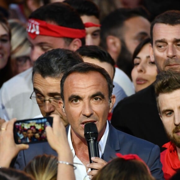 Exclusif - Nikos Aliagas - Enregistrement de l'émission "La chanson de l'année" dans les arènes de Nîmes, diffusée en direct sur TF1 le 8 juin © Bruno Bebert / Bestimage