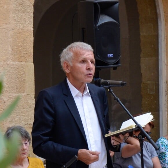 Exclusif - Patrick Poivre d'Arvor (PPDA) - 11ème édition des flâneries d'art comtemporain à Aix-en-Provence, France, le 16 juin 2018. © Bestimage