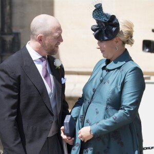 Mike Tindall et sa femme Zara Phillips Tindall, alors enceinte de leur fille Lena, au mariage du prince Harry et de Meghan Markle le 19 mai 2018 à Windsor.