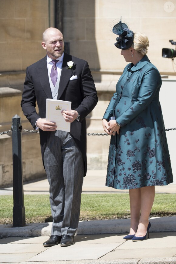 Mike Tindall et sa femme Zara Phillips Tindall, alors enceinte de leur fille Lena, au mariage du prince Harry et de Meghan Markle le 19 mai 2018 à Windsor.