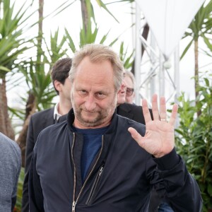 Benoît Poelvoorde lors du photocall du film "Le grand bain" au 71ème Festival International du Film de Cannes, le 13 mai 2018. © Borde / Jacovides / Moreau / Bestimage