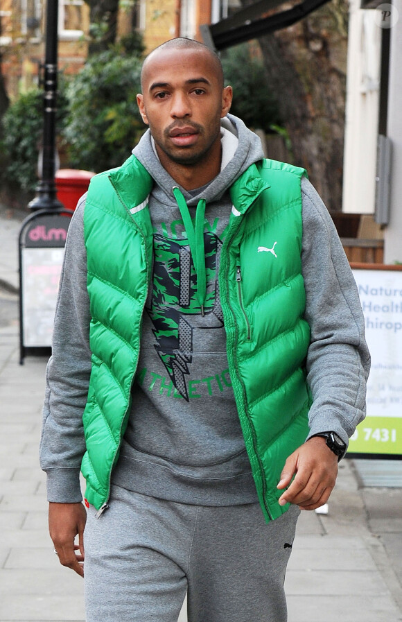 Thierry Henry dans les rues de Londres le 7 décembre 2011.