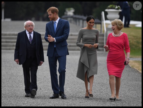 Le prince Harry, duc de Sussex et Meghan Markle, duchesse de Sussex ont été reçus par le président irlandais Michael D. Higgins et sa femme Sabina à Dublin. Le 11 juillet 2018