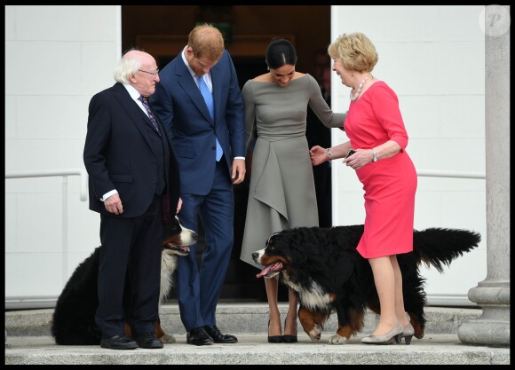 Le prince Harry, duc de Sussex et sa femme Meghan Markle, duchesse de Sussex rencontrent le président Irlandais Michael D. Higgins et sa femme Sabina Coyne à Dublin le 11 juillet 2018