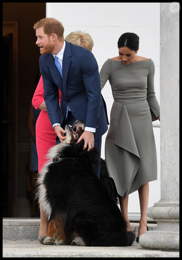Le prince Harry, duc de Sussex et sa femme Meghan Markle, duchesse de Sussex rencontrent le président Irlandais Michael D. Higgins et sa femme Sabina Coyne à Dublin le 11 juillet 2018