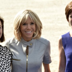 La compagne de Stoltenberg Ingrid Schulerud, Brigitte Macron et la compagne de Charles Michel Amelie Derbaudrenghien - La Premiere Dame, Brigitte Macron lors de la visite des conjoints des chefs d'Etats, au Musée de l'Afrique à Bruxelles le 12 juillet 2018