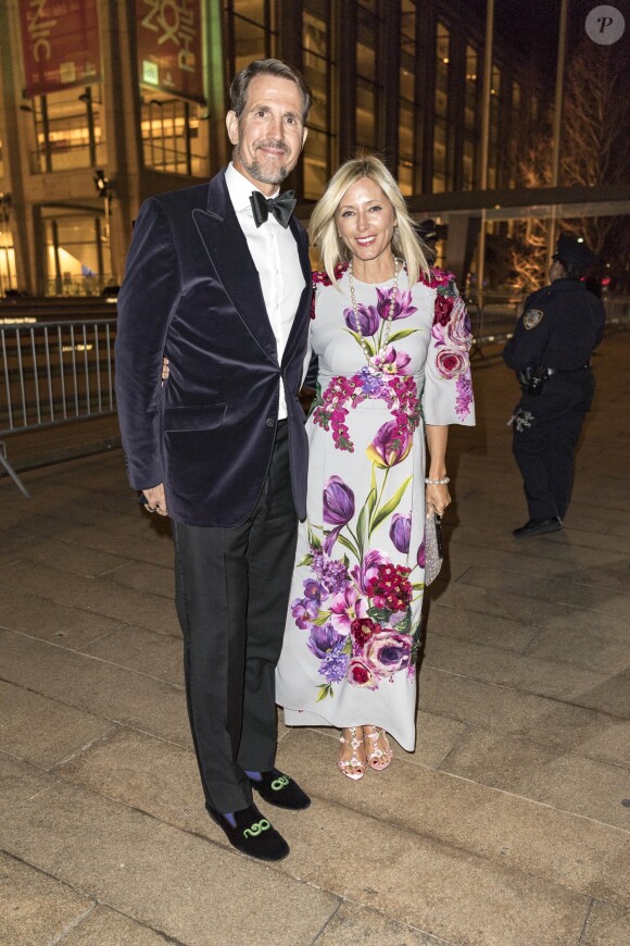 La princesse Marie-Chantal et le prince Pavlos de Grèce lors du défilé Dolce and Gabbana au Met de New York le 8 avril 2018.