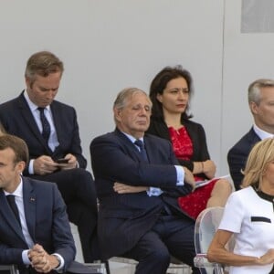 Marlène Schiappa, Lee Hsien Loong, Mounir Mahjoubi, Nicole Belloubet, Emmanuel Macron, Jacques Mézard, Brigitte Macron, Bruno Lemaire - Défilé militaire du 14 Juillet sur les Champs-Elysées à Paris © Pierre Perusseau / Bestimage