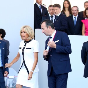 Brigitte Macron, son chef du protocole José Pietroboni, Pierre-Olivier Costa son directeur de cabinet - Le président de la république française assiste au défilé militaire à l'occasion de la Fête nationale, sur les Champs-Elysées à Paris, France. Le 14 juiilet 2018. © Stéphane Lemouton / Bestimage