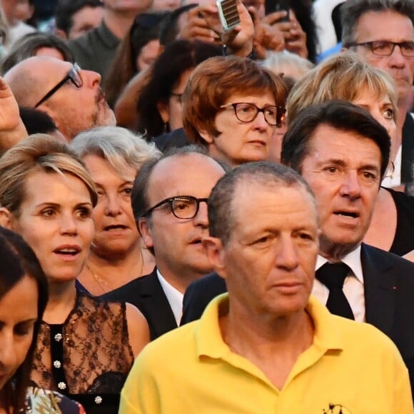 Christian Estrosi, le maire de Nice et sa femme Laura Tenoudji durant le concert du 14 juillet 2018 à Nice en hommage aux victimes de l'attentat du 14 juillet 2016 suivi d'un lâché de ballons et de l'allumage des 86 faisceaux lumineux depuis la Promenade des Anglais, symbolisant chacune des victimes. © Bruno Bebert/Bestimage