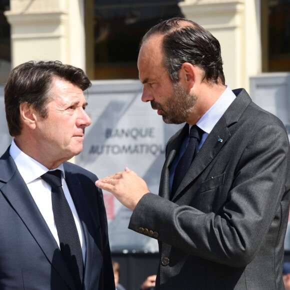 Christian Estrosi, le maire de Nice, et Edouard Philppe, le premier ministre, durant la cérémonie du 14 juillet 2018 sur la place Masséna à Nice en hommage aux victimes de l'attentat du 14 juillet 2016. © Bruno Bebert / Bestimage