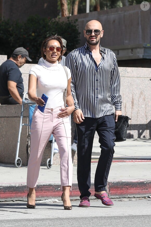 Exclusif - Mel B (Melanie Brown) et son ami Gary Madatyan sortent d'un tribunal à Los Angeles, le 5 juillet 2018