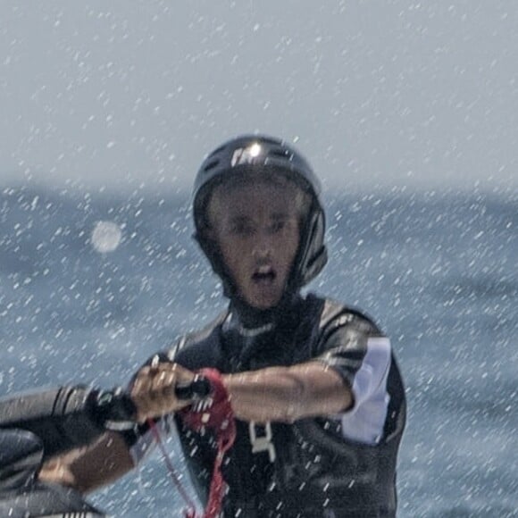 Exclusif - Will Smith, Jada Pinkett Smith et leurs enfants Jaden et Willow réunis en vacances sur un yacht au large de Capri en Italie, le 19 juillet 2018.