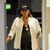 Exclusif - Eva Longoria, enceinte, sort d'un cabinet médical à Los Angeles, le 12 juin 2018.