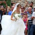  Vedran Corluka, défenseur international croate, et Franka Batelic, chanteuse, se sont mariés le 21 juillet 2018 à Bale, en Istrie, Croatie. 