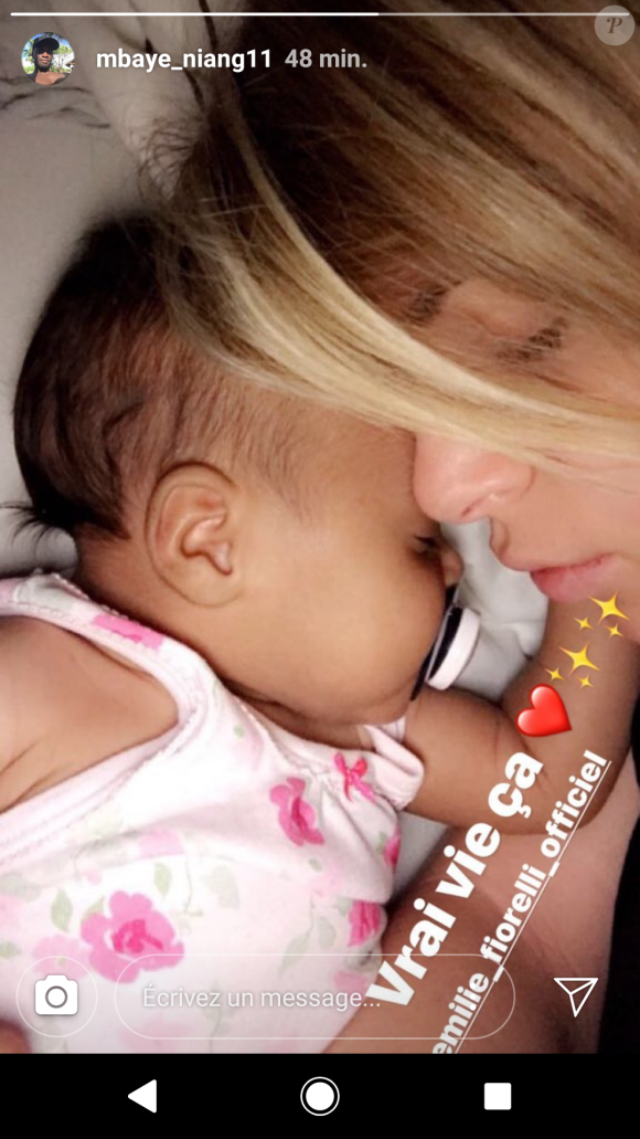 M'Baye Niang partage une photo d'Emilie Fiorelli et leur fille Louna - Instagram, 24 juillet 2018