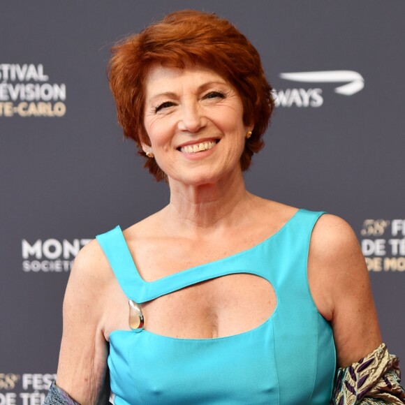 Véronique Genest lors du photocall de la soirée d'ouverture du 58ème festival de Télévision de Monté-Carlo au Grimaldi Forum à Monaco le 15 juin 2018. © Bruno Bebert / Bestimage