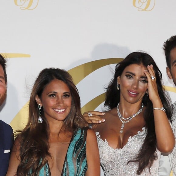 Lionel Messi et sa femme Antonella Roccuzzo, Cesc Fabregas et Daniella Semaan - Soirée pré-mariage du joueur du footballeur Cesc Fabregas et Daniella Semaan à Ibiza en Espagne le 24 juillet 2018.