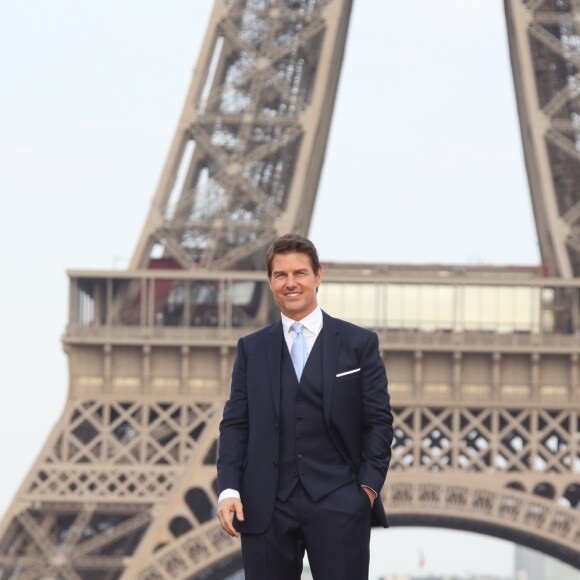 Tom Cruise à l'avant-première mondiale de "Mission: Impossible Fallout" sur la place du Trocadéro à Paris, le 12 juillet 2018. © Coadic Guirec-Denis Guignebourg/Bestimage