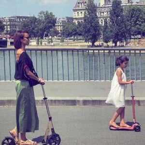 Sonia Rolland et sa fille Tess à Paris - Instagram, 30 juin 2018