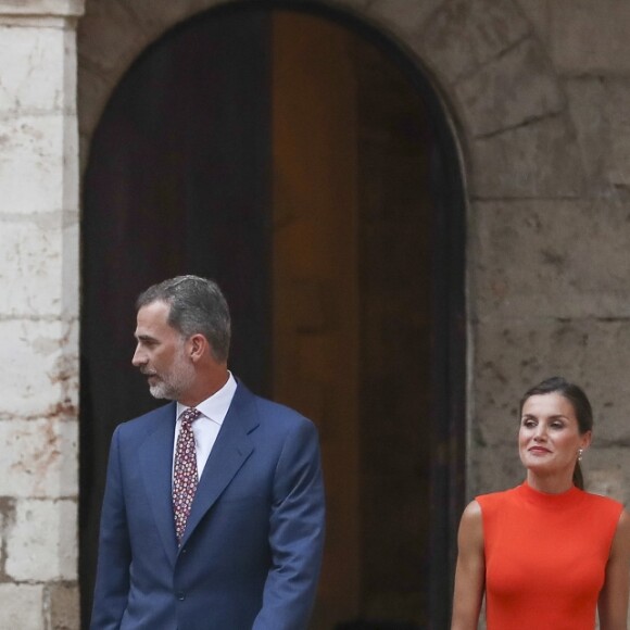 Le roi Felipe VI, la reine Sofia et la reine Letizia d'Espagne lors de la traditionnelle réception au Palais Royal de Almudaina à Palma de Majorque le 3 août 2018.