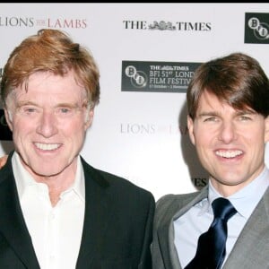 Robert Redford en 2007 avec Tom Cruise pour la première de Lions et Agneaux à Londres
