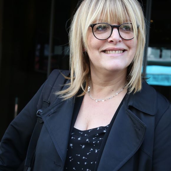 Exclusif - Caroline Diament - People à la sortie des studios de la radio RTL à Paris. Le 6 avril 2016