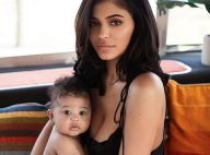 Kylie Jenner : Maman blonde et sexy avec sa fille Stormi, elle fête ses 21 ans