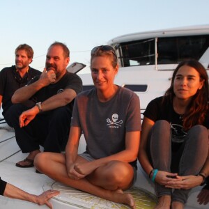 Exclusif - Brigitte Bardot et son mari Bernard d'Ormale avant qu'elle pose avec l'équipage de Brigitte Bardot Sea Shepherd, le célèbre trimaran d'intervention de l'organisation écologiste, sur le port de Saint-Tropez, le 26 septembre 2014 en escale pour 3 jours à deux jours de ses 80 ans. Cela fait au moins dix ans qu'elle n'est pas apparue en public sur le port tropézien.