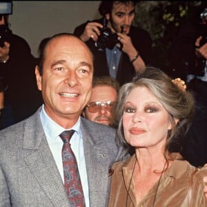 Brigitte Bardot et Jacques Chirac en 1990.