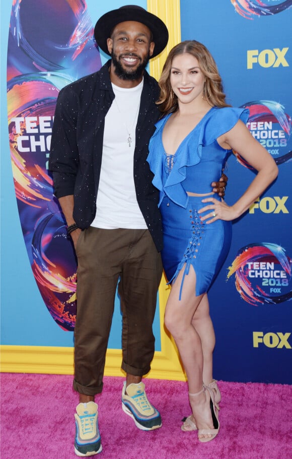 Allison Holker et son mari Stephen "tWitch" Boss lors de la soirée FOX's Teen Choice Awards 2018 au The Forum à Inglewood, Californie, Etats-Unis, le 12 août 2018.