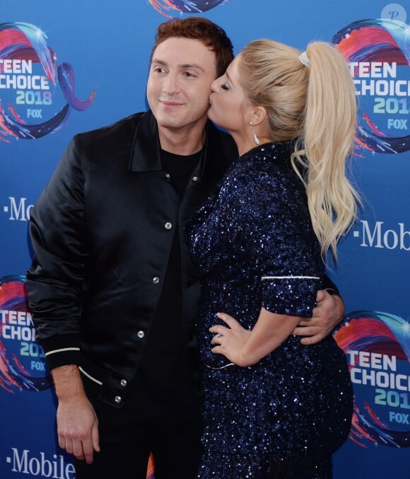 Daryl Sabara et sa fiancée Meghan Trainor lors de la soirée FOX's Teen Choice Awards 2018 au The Forum à Inglewood, Californie, Etats-Unis, le 12 août 2018.