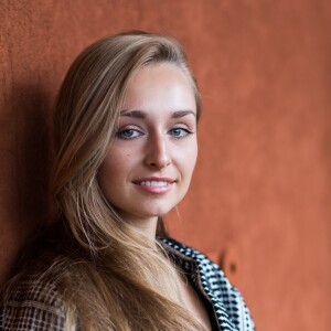 Emma Smet - People au village des Internationaux de Tennis de Roland Garros à Paris, le 6 juin 2018. © Cyril Moreau/Bestimage