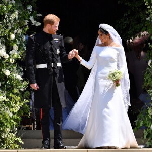 Le prince Harry, duc de Sussex, et Meghan Markle, duchesse de Sussex, à la sortie de chapelle St. George au château de Windsor - Sortie après la cérémonie de mariage du prince Harry et de Meghan Markle en la chapelle Saint-George au château de Windsor, Royaume Uni, le 19 mai 2018.