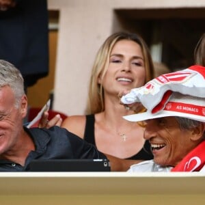 Didier Deschamps, Nagui, Cyril Rool, leurs femmes au second rang Mélanie Page, Claude Deschamps et des amis durant le Match de football de Ligue 1 opposant Monaco à Lille au stade Louis II le 18 août 2018. Pour leur première rencontre à domicile de la saison 2018/2019, les monégasques n'ont obtenu qu'un match nul 0 - 0