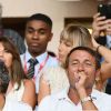 Didier Deschamps, Nagui, Cyril Rool, leurs femmes au second rang Mélanie Page, Claude Deschamps et des amis durant le Match de football de Ligue 1 opposant Monaco à Lille au stade Louis II le 18 août 2018.