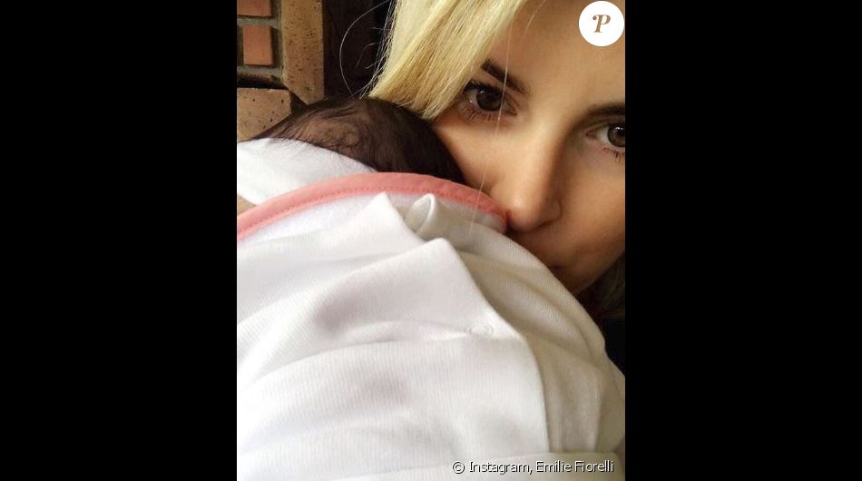 Emilie Fiorelli et sa fille Louna - Instagram, 1er mai 2018