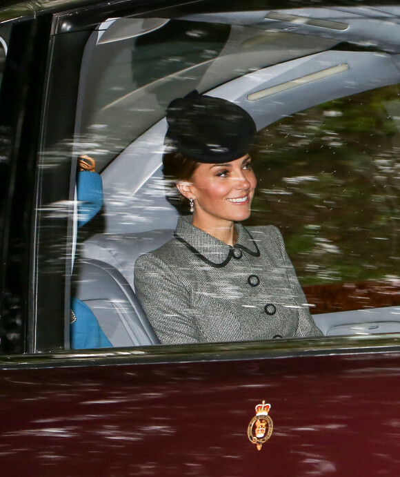 La reine Elisabeth II d'Angleterre et Catherine (Kate) Middleton, duchesse de Cambridge - La famille royale britannique arrive à l'église de Crathie pour assister à la messe du dimanche le 26 août 2018.