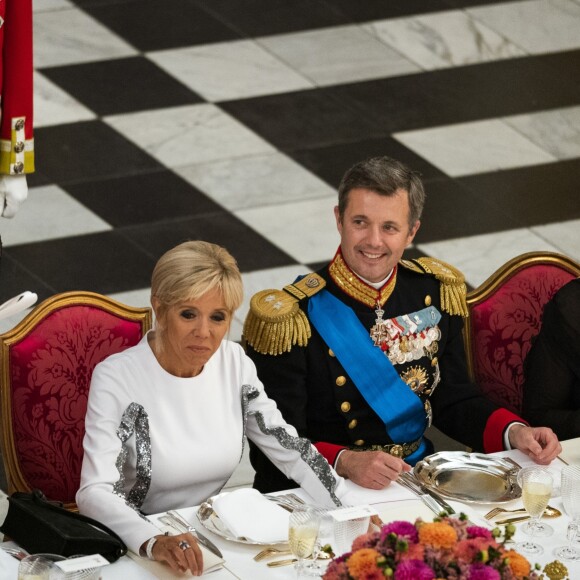 La reine Margrethe II de Danemark, la Première Dame Brigitte Macron (Trogneux), le prince Frederik de Danemark, Françoise Nyssen - Dîner d'Etat donné au château de Christiansborg en l'honneur de la visite du président de la République française et sa femme la Première Dame à Copenhague, Danemark, le 28 août 2018.