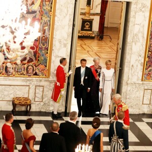 La reine Margrethe II de Danemark, le président de la République française Emmanuel Macron et sa femme la Première Dame Brigitte Macron (Trogneux) - Arrivées au dîner d'Etat donné au château de Christiansborg en l'honneur de la visite du président de la République française et sa femme la Première Dame à Copenhague, Danemark, le 29 août 2018. © Dominique Jacovides/Bestimage