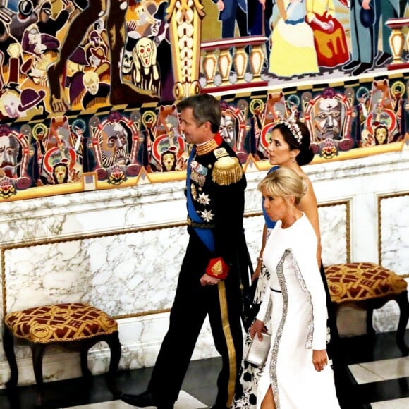 Le prince Frederik de Danemark, la princesse Mary de Danemark, la Première Dame française Brigitte Macron (Trogneux), le prince Joachim de Danemark et la princesse Marie de Danemark - Arrivées au dîner d'Etat donné au château de Christiansborg en l'honneur de la visite du président de la République française et sa femme la Première Dame à Copenhague, Danemark, le 29 août 2018. © Dominique Jacovides/Bestimage